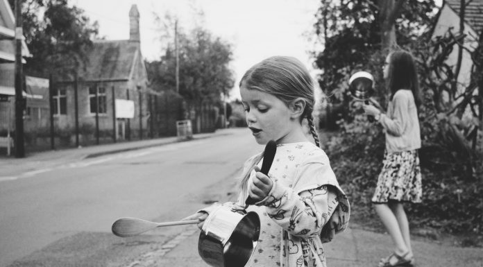 Oxfordshire mothers’ emotional coronavirus journey captured in new ISOLATION photographic exhibition
