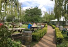 TOP 60+: Where to enjoy the sun! Oxfordshire’s best pub gardens, alfresco cafes, rooftop bars and terraced restaurants! What are you waiting for?