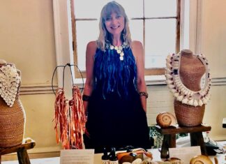 Been to Artisan Collective of Woodstock yet? From vintage clothes to perfume, ceramics, art, jewellery, flowers and food, you’ll find something you love!