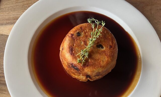 REVIEW: ‘There’s a master at work in the kitchens’ Is The Bird In Hand near Witney the perfect pub? It’s pretty damn close!