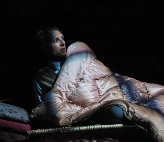 REVIEW: ‘Be prepared to jump. Be prepared to scream!’ Famous thriller The Woman In Black is at Oxford Playhouse until Saturday