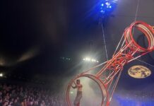 REVIEW: Watch Giffords Circus’ new show Waterfield’s death-defying acts through the cracks in your fingers. Coming to Blenheim, Stonor Park and Barrington!