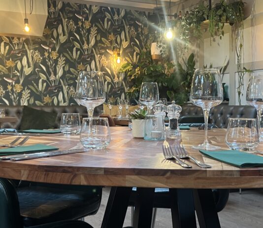 REVIEW: ‘We’ve got nothing to hide so come and check us out’ Back in the room! Head chef Dean Joseph changes things up at The George at Upton near Didcot