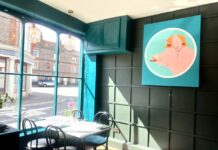 REVIEW: They had us at hello! From the rhubarb & custard Negroni to the vanilla and orange panna cotta, Five Little Pigs in Wallingford delivers on every front