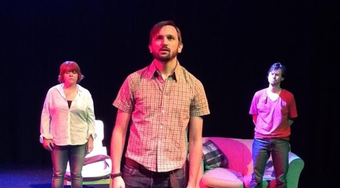 ‘We all need a good laugh’ Spare Prick, Joe Graham’s ‘outrageously funny’ comedy about modern dating comes to Witney’s Corn Exchange