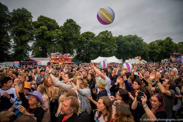 MAIN-STAGE-INFLATABLES