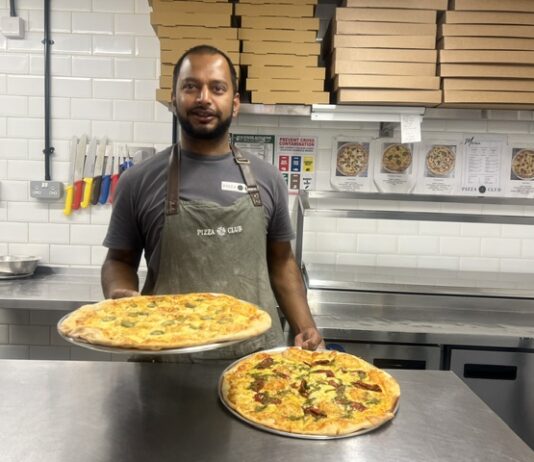 REVIEW: It may be off the beaten track but the 15” artisan pizzas at the independent, new Pizza Club in Jericho are the real deal