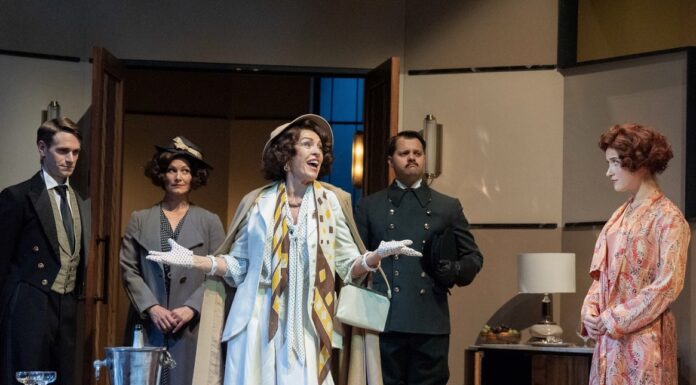 REVIEW: ‘Whatever you do, don’t miss it!’ Juliet Aubrey steals the show in Noel Coward’s insouciant romantic comedy The Marquise at Oxford Playhouse