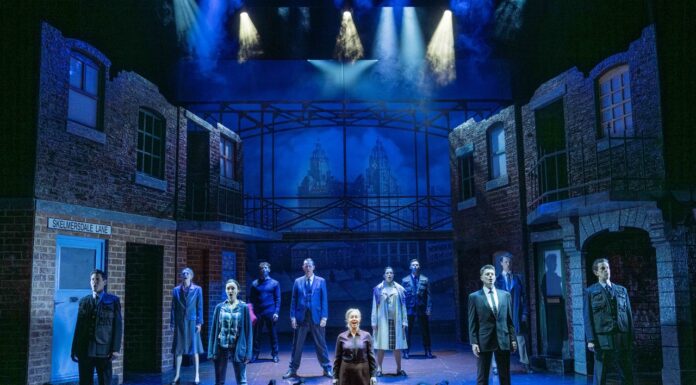 ‘It’s lightning in a bottle’ Blood Brothers returns to Oxford Playhouse. We talk to Sean Jones about playing Mickey and the show’s enduring success